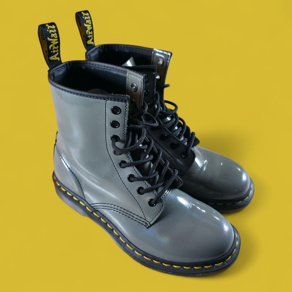 Dr. Martens 1460 YS Lamper Combat Boots Size 39 / 8 Gray Patent Leather Lace Up